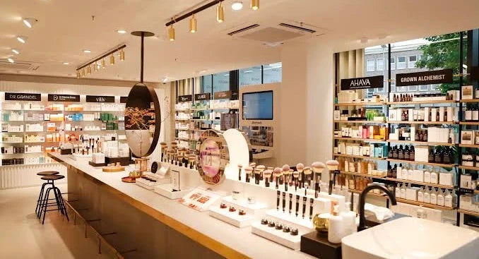 “Browse a wide range of cosmetics, skincare, makeup, and hair care products at OMSStore, featuring top brands and high-quality products for every beauty need