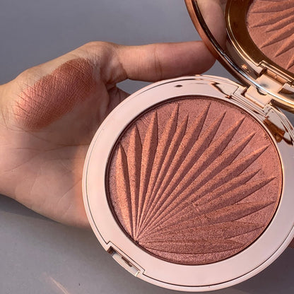 Revolution Glow Highlighter ( Luminous)