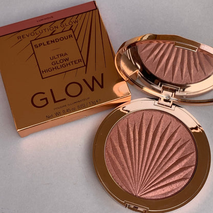 Revolution Glow Highlighter ( Luminous)