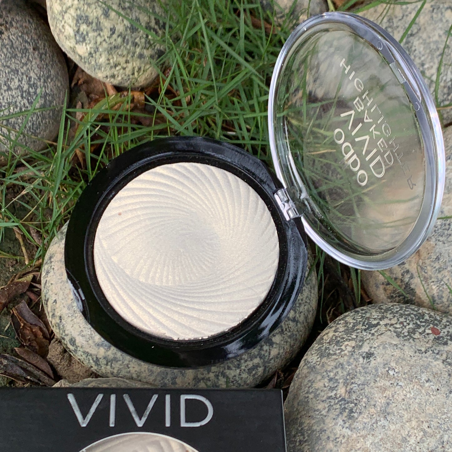 ViViD Baked Highlighter