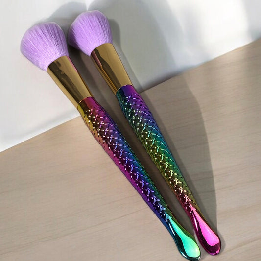 Mermaid face brush