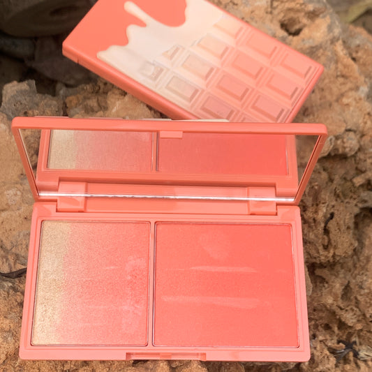 Revolution Peach and Glow Palette