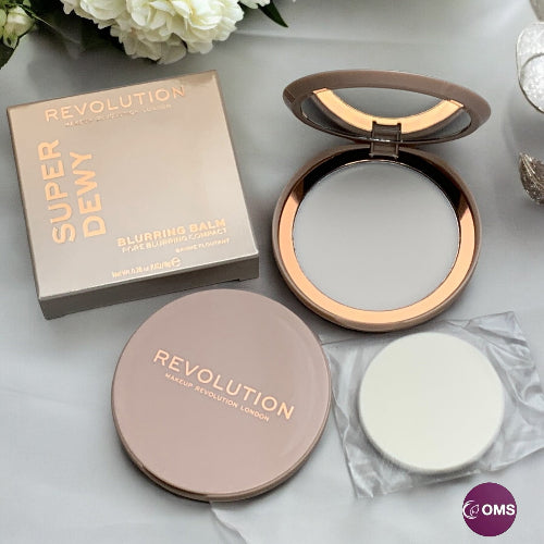 Revolution Super Dewy Blurring Balm Pore Blurring Compact