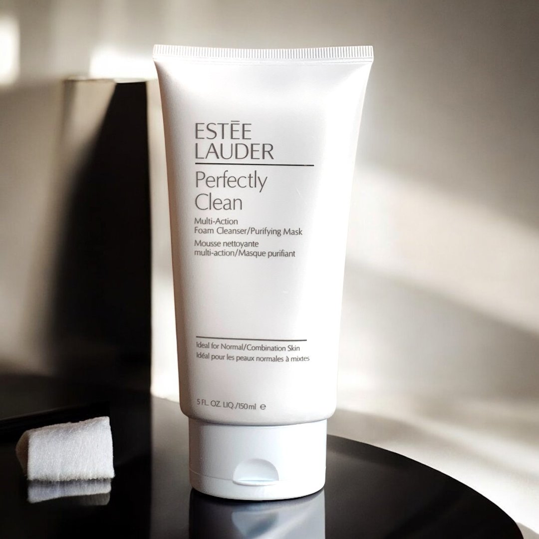 Estee Lauder Perfectly Clean