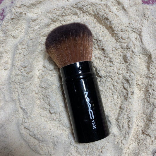 Mac face powder brush