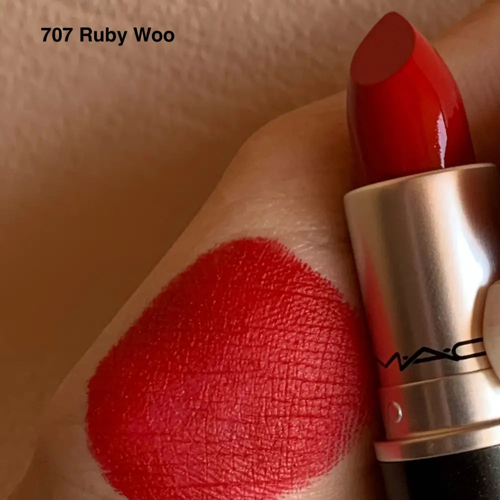 Mac Ruby Woo Retro Lipstick Rouge A Levres - matte lipsticks