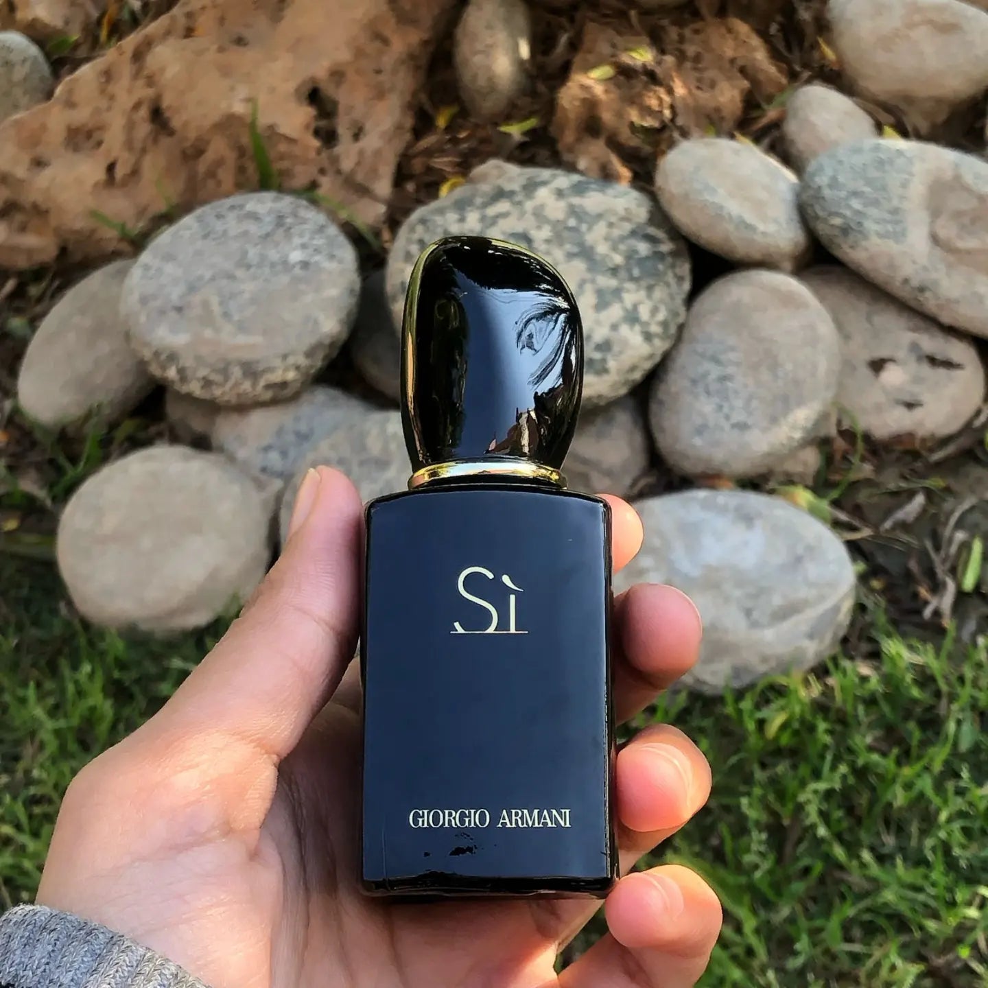 Giorgio Armani Si  30 ml (black bottle) perfume