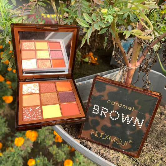 Hudamoji brown caramel  eyeshadow pallete