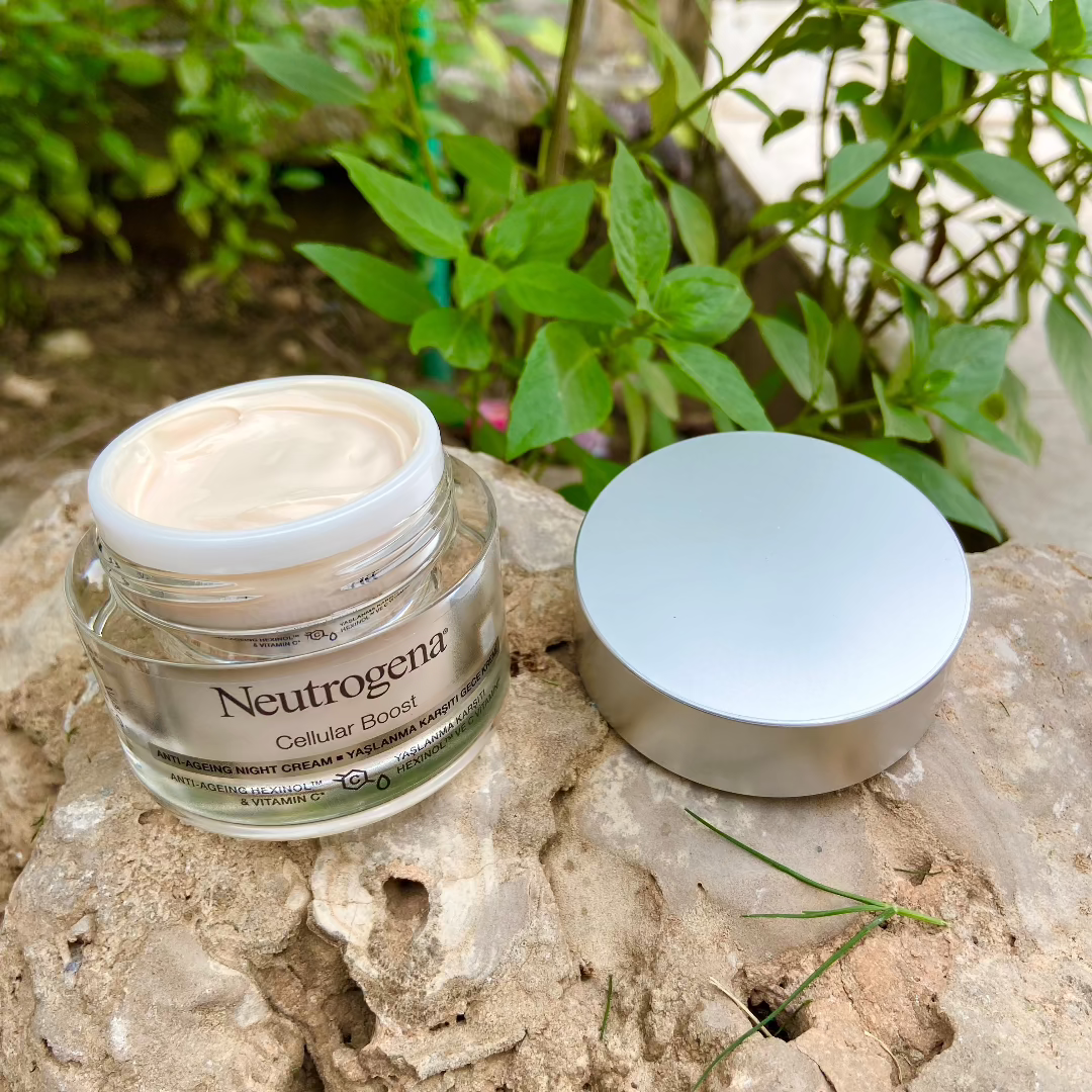 Neutrogena anti-ageing night cream