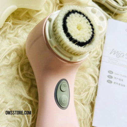 Clarisonic facial cleansing Machine rechargeable + Cleanser